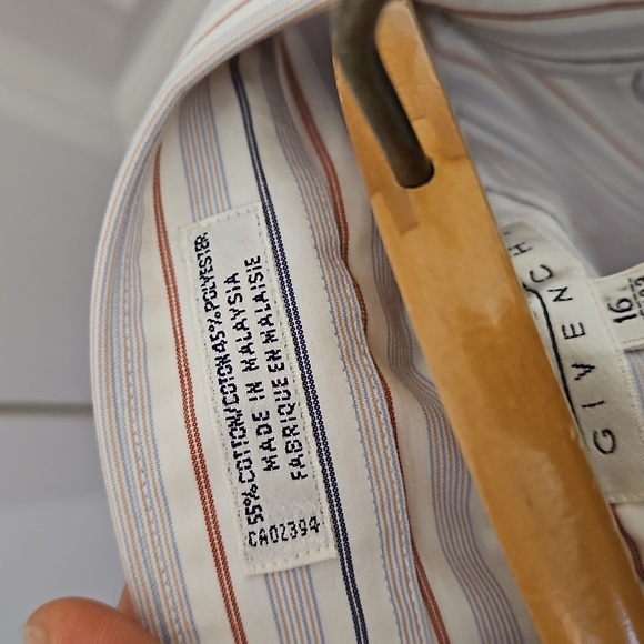 Givenchy Shirt - Picture 4 of 5